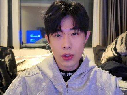 中国AI圈最精彩的攻防大战!你听说了吗? #豆包手机 #豆包手机助手 #智谱ai #autoglm #Aixxx