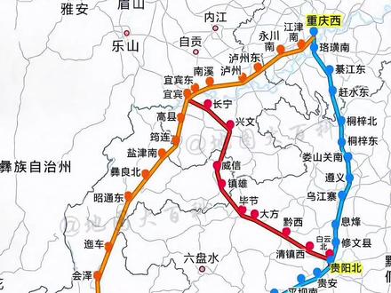 最新消息,渝昆高铁云南段本月已经正式启动铺轨,全线通车后,重庆至昆明不用再绕行贵州,时间将压缩至2.5小时,成都至昆明约3小时,显著提升西南地区交通效率。#渝昆高铁 #渝昆高铁云南段 #内容启发搜索