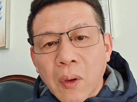 再跌我也准备空翻多了#创作者中心 #创作灵感 #黄金 #金价 #创作者伙伴计划