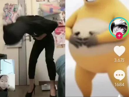 我刷个视频容易吗抖音#猎奇 #全网都在看的电影 #这个动作有点难 #不可思议 #莫名其妙