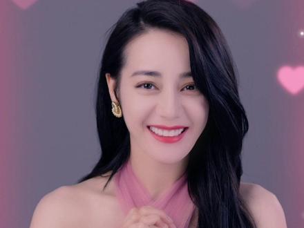 这个七夕,小红砖发出邀请,让我们和冠珠瓷砖品牌代言人@Dear-迪丽热巴 一起合拍 #我们一块合拍吧