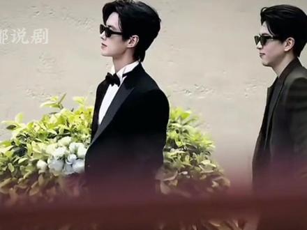 双轨:靳朝姜暮大婚,娶到心爱的人就像打了一场胜仗 #双轨 #靳朝 #姜暮 #大婚 #好剧推荐