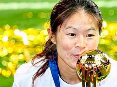 《2011年女足世界杯日本vs美国》 亚洲足球最高光时刻。 #日本女足# #日本足球# #世界杯# #泽穗希# #熊谷纱希