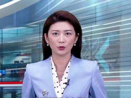 南京二桥公园被受委托方戴某长期侵占,用于渣土转运,仓库出租等牟利活动,期间多次下达整改通知和法院强制执行后仍未退出。目前当地警方已经介入协调此事。#南京一公园被私人占有十年 #南京二桥公园