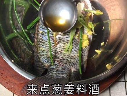 罗非鱼这样做更好吃吗?不,更贵#发财中国年 #寻找年味 #招财进宝拜大年