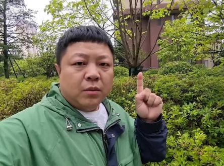 小满在头,热坏老牛。今年夏天能热到哭么? 小满在头,热坏老牛。今年夏天能热到哭么?#小满#农业谚语#农业知识@抖音 @抖音三农 @创作灵感小助手