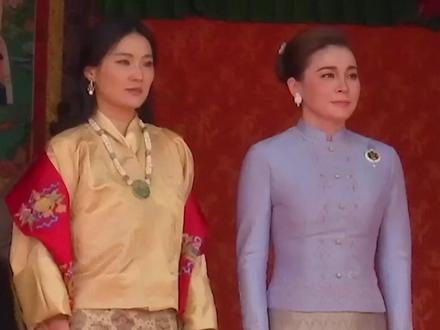 苏提达和佩玛同框比美,谁才是亚洲最美王后?