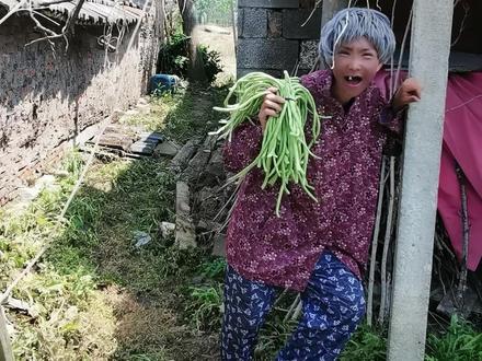 搞笑我是认真的反串农村老太太老爷子😃#农村搞笑视频 @江苏逗乐姐《小号》🔥🔥🔥 @开心果逗乐姐