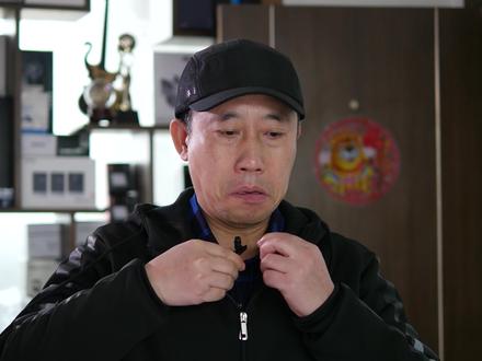 酒红镜头-搅局者? #摄影器材 #镜头 #单反相机 #摄影知识 #摄影摄像 #相机 #改装 #评测