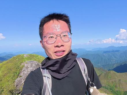 广东三大险峰之一狗尾嶂,山山而川,不过尔尔
#狗尾嶂 #徒步登山