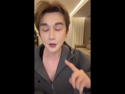 沈月,你没有错
这么久以来娱乐圈太乱了,所有被粉丝审判的人都没有错
有错的是那些逐字逐句过度理解,过度揣度,上纲上线的粉丝
#李登科#爆料#王鹤棣#道歉