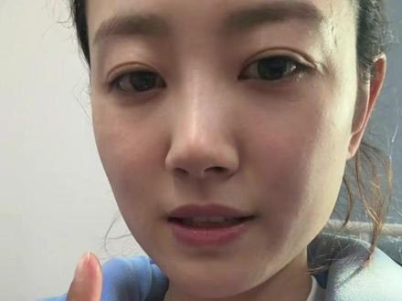 上京带妈妈看病第二天,挂号的这个医生治不了,现在不知道怎么办了。女子本弱,出门更弱,挂号费都好贵呀。#孝顺父母趁现在 #日常vlog #vlog #北京