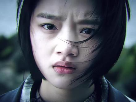 你生活在光亮里,就以为全世界都是光亮的.