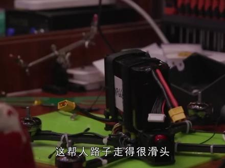 乌方违反停火日袭击1.6万次,俄防空火力全开 ,乌军方单日约735死 新华社 202605/10 21:14:12 俄方称乌方违反停火安排 乌方称俄军炮击顿涅茨克乌控区 #俄乌局势新进展 #乌军违反停火