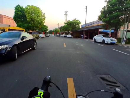 骑行又添新装备,踏频器!大佬们帮我看看这数据科学合理吗? 车子不贵,装备越买越多!这是掉坑了吗?#骑行 #公路自行车 #爱生活爱骑行 #我的骑行日常