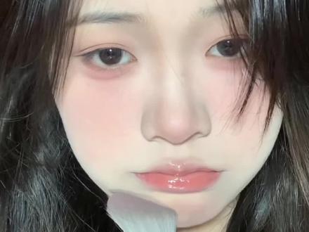 十来分钟搞定!!透气感微微淡妆也太适合这三四十度的大热天了!!!!!!#新手化妆教程 #日常妆 #圆脸幼态妆