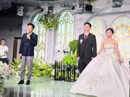 #给阿嬷的情书电影 票房有多少亿了?#用心主持好每一场婚礼 #仙桃婚礼主持人邹磊#潮汕新娘