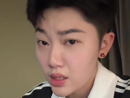 船司架裹乐的…..#短发女生 #猎奇 #禁欲 #崩溃 #t