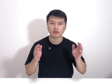 260元买到苹果最值配件!苹果妙控键盘多年真实使用体验 精简要点
入手:2020 年 260 元二手苹果妙控键盘,至今使用五年
外观:经典耐看、金属侧边、不易沾指纹,便携整洁
便携:231g,轻于带壳 iPhone15ProMax,随身无负担
使用手感:键程适中回弹扎实、静音,长时间打字不易手酸
适配续航:苹果生态秒连不断连,一次充电可用 1-2 个月,仅充电口为 Lightning 小短板
选购建议:苹果设备性价比优选,现价有变,入手提前比价
#数码配件 #苹果键盘 #苹果数码 #科技数码 #数码产品