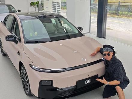 这个价位买到如此高品质的车,我做梦都不敢想! #零跑B01 #零跑汽车