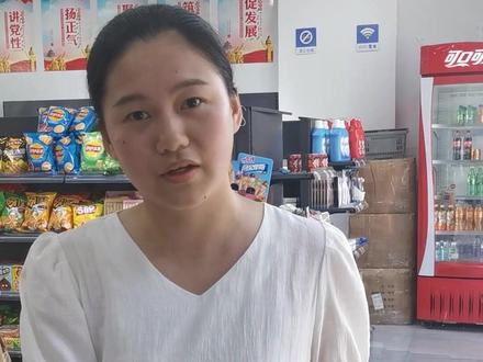寄快递要带身份证,不能冒用身份证,所寄物品要接受快递员查验。#中国快递千亿时代#中国快递千亿时代