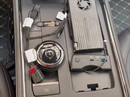 蒙迪欧豪华车型加装无线充,视频是2个视频拼接的。#汽车改装升级 #蒙迪欧 #新款蒙迪欧