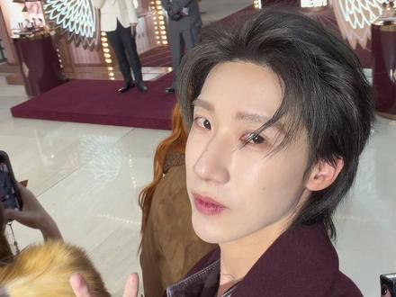 KUN哥本人太帅了!又见面了啊啊啊啊啊啊 #蔡徐坤 #kun #蔡徐坤新歌whataday #ct小金盘 #ct粉饼新色号