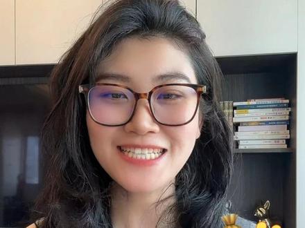 记账不花一分钱!咔皮免费无广告,新用户送1年会员,记1天再送1天,自动记账+语音记账超省心,福利直接拉满,赶紧冲~