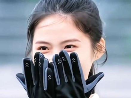 “她想拿第一”
#陈一家 #张子政 #势均力敌的我们第二季