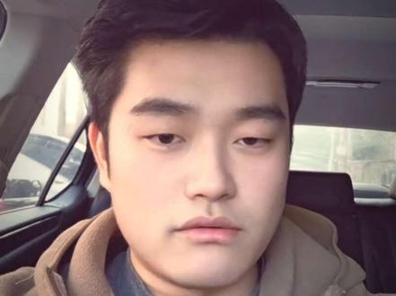 蒙主粉丝必将突破2000万#吃瓜蒙主