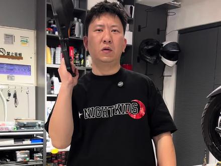 升仕150V传动拆解 150级别用料天花板,另外一个是豪爵。
甩块结合度有提升空间,传动调教平顺,但过于注重尾段,但这车的定位就是市区灵活提速快,应该注重于前段起步#升仕150V #升仕 #踏板摩托车 #摩托车拆解 #nmax155