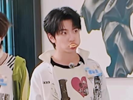 这个族综真的看美了
#橹穆 #穆祉丞 #王橹杰 #新音纪录片 #族综