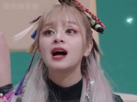 好惊喜的声音!一张口我以为在看日漫#美依礼芽 #乘风2023#惊喜 #美依礼芽翻译好有动漫感