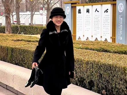 我的摄影师说一秒都不用剪#剪辑 #换装 #穿搭分享 #穿搭 #高跟鞋