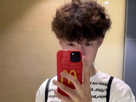 你说你是m是什么意思 你也喜欢吃麦当劳吗#卷毛 #可狼可奶