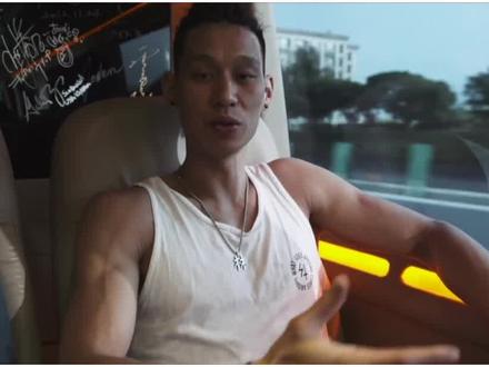 林书豪怒斥歧视:我在NBA打了9年,还有人会叫我“新冠病毒”