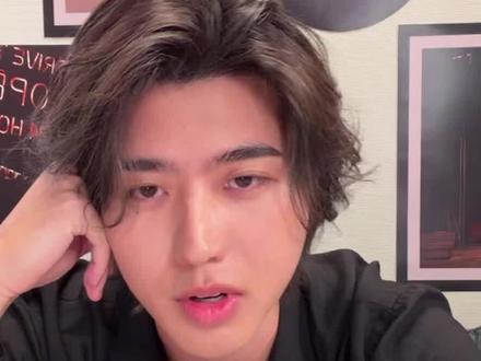 雪人大揭秘啊啊啊啊啊啊啊啊啊啊啊#蔡徐坤直播 #蔡徐坤专辑 #蔡徐坤kun #colder