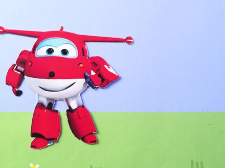 小猪佩奇开小火车载着变成石像的超级飞侠乐迪和泰罗奥特曼 #小猪佩奇 #简笔画 #定格动画 #超级飞侠 #奥特曼