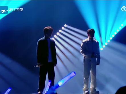 越陷越深.越来越笨。听到俩位男神的声音真的泪目了#欢子#有歌第二季#彩铃时代欢子阿杜合体@@欢子(巡演中)