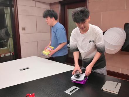 轰轰仔生日快乐~永远18岁!
