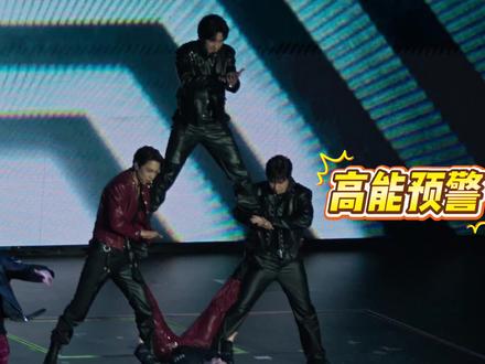 SM的传统生日喊麦的风还是吹到灿烈这~#真实生活分享计划 #exo澳门演唱会 #朴灿烈 #韩娱 #搞笑