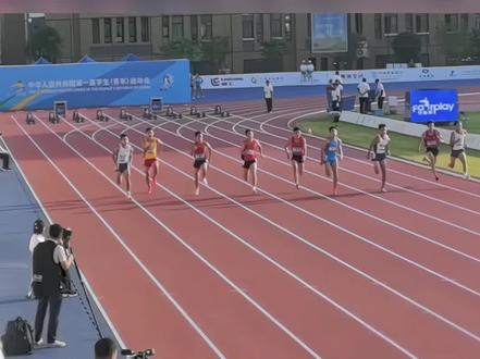 希望未来的你们能够戒骄戒躁,一往无前,恭喜华清,吴路逸在第一届学运会公开组中获得一金一银,道阻且长,吸取成功的经验,总结不足的地方,一切才才刚刚开始,未来继续努力,我们的故事才刚开始…#学生运动会