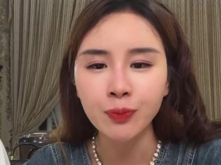 我们是夫妻企业,每个孩子出生都有自己的公司,老大兰研公司,老二悦寿品牌,老三海汐,老四海辰,老五灏灏,互相成就才有了彼此,#兰研 #分享日常生活