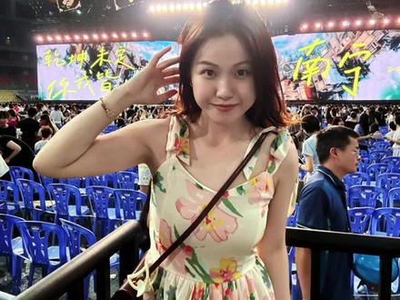 内场开出好位置
李老师现场真的很稳
路人粉感觉超值🤣
#演唱会 #李荣浩南宁演唱会 #李荣浩演唱会 #这个世界不能没有演唱会