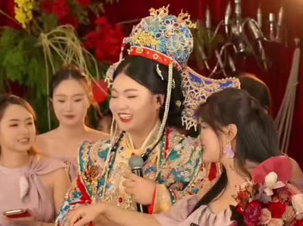 卡妈婚礼现场,豆豆伴娘,高杰伴郎 #婚礼现场重现 #中式婚礼绝美现场 #豆豆#高杰 #卡妈@豆豆吃不饱 .《758团队招人》 @高杰⁷¹⁸【玉屏侗乡大舞台】16-17 @卡妈(混血王子卢卡斯)5月28.29结婚