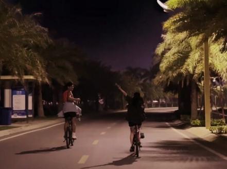 “闪烁的灯光是来自异世界的召唤”#怪奇物语