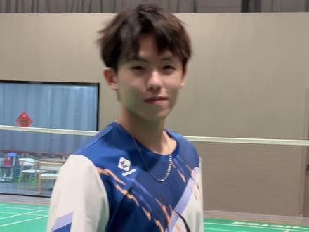 挑战林丹杯冠军!全程高能!你们觉得谁赢谁输#羽毛球 #羽毛球单打