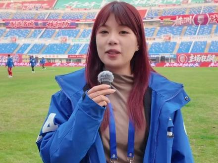 12月6日“湘超”对决,永州队带着拼搏与热爱“永”往直前,客场对战株洲队。
#湘超 #湘超永州 #株洲VS永州 #永冲锋 #永州加油