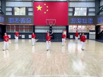 华柔贺岁套路《马年大吉》集体正面示范@华柔柔力球@华柔优品#华柔柔力球#华柔优品#马年大吉