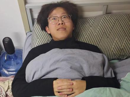 寝室长不在家,我下地嘎油嘎油🤔#宿舍整活